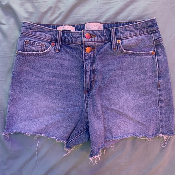 💘 Universal Thread Vintage Jean Shorts 💘 - Picture 1 of 4